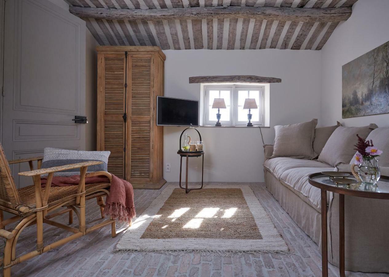L'Escale Du Ciel Bed & Breakfast Le Bar-sur-Loup Ngoại thất bức ảnh